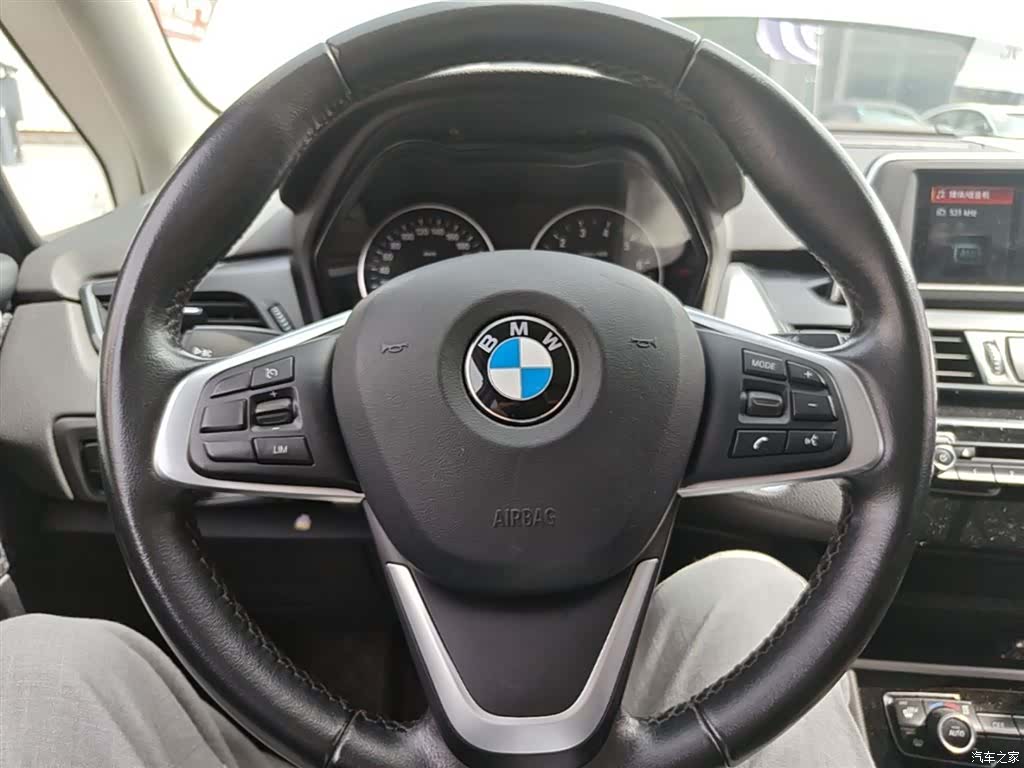 BMW 2 Series, 2018 11
