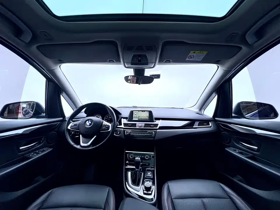 BMW 2 series station wagon