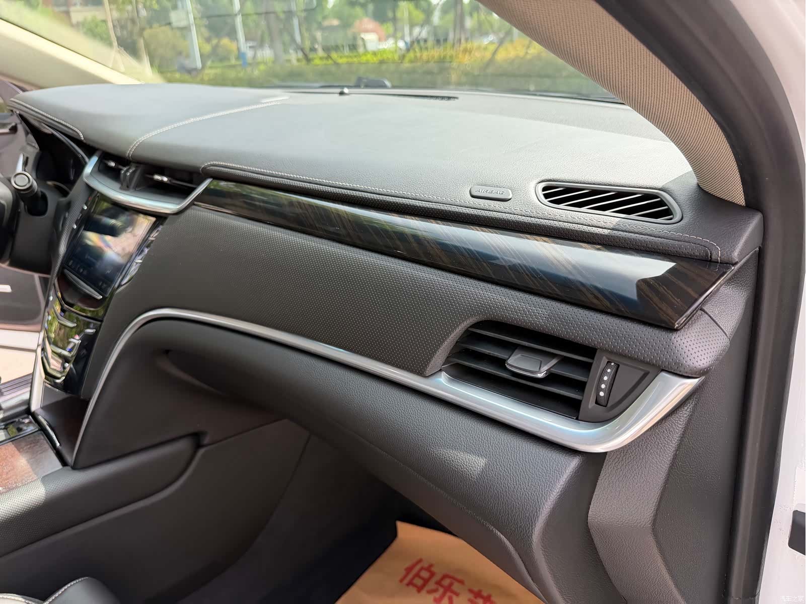 Cadillac XTS, 2018 12