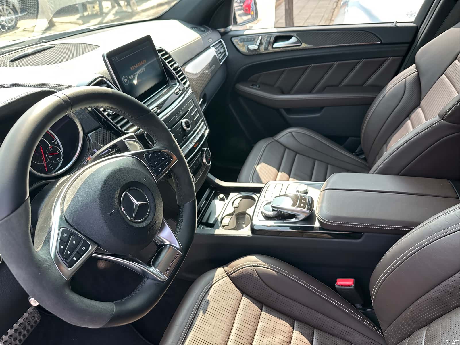 Mercedes-Benz GLE, 2016 6