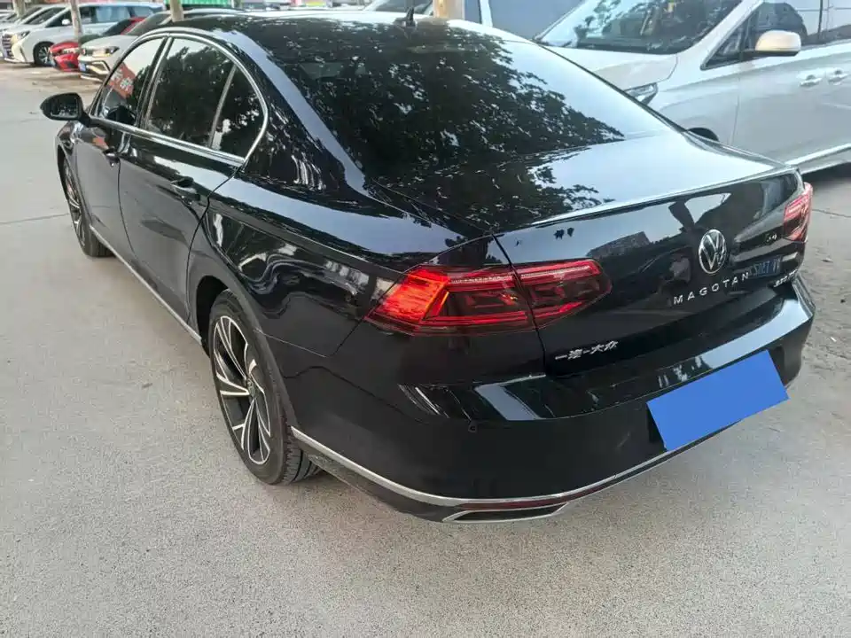 Volkswagen Magotan