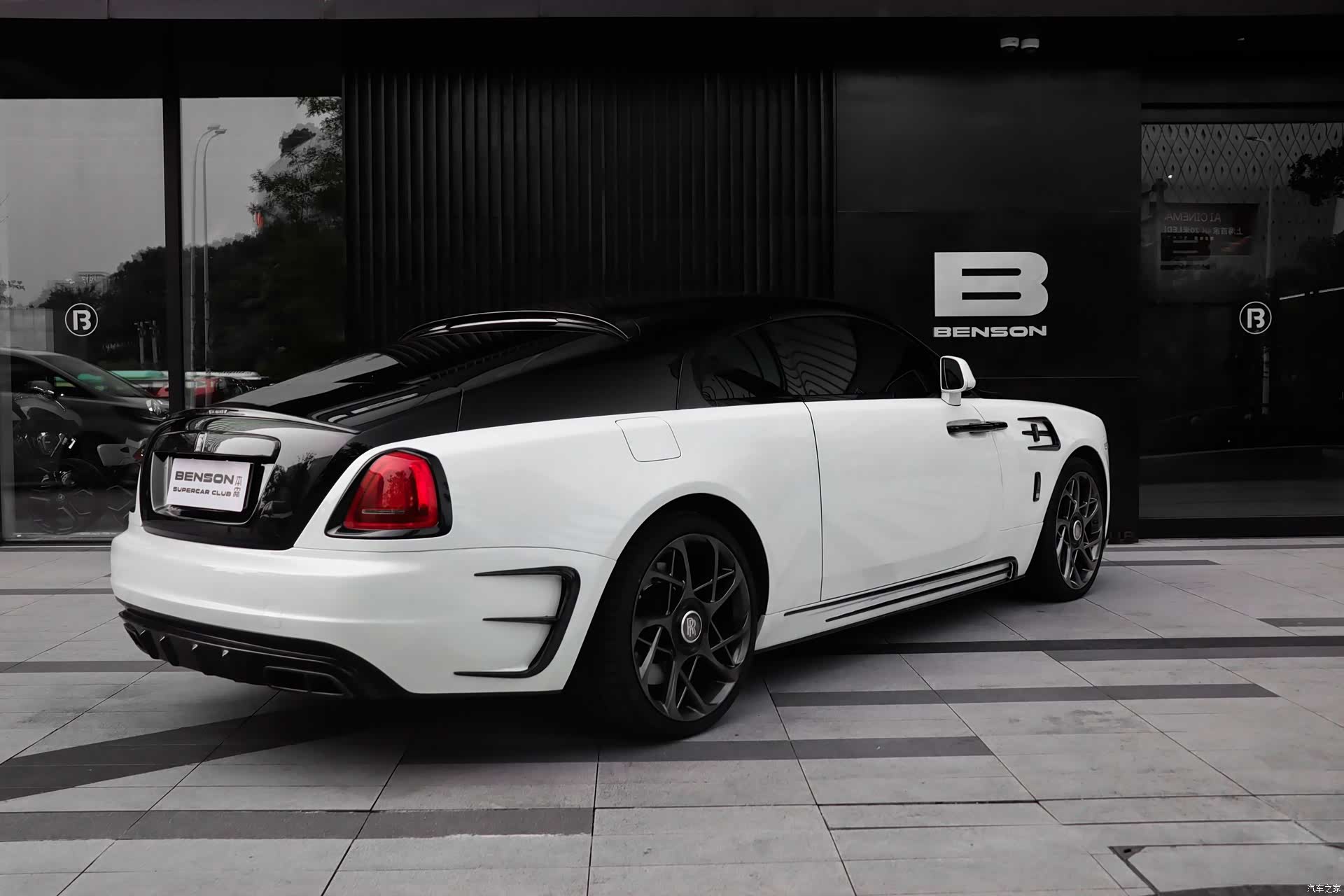 Rolls-Royce Wraith, 2014 9