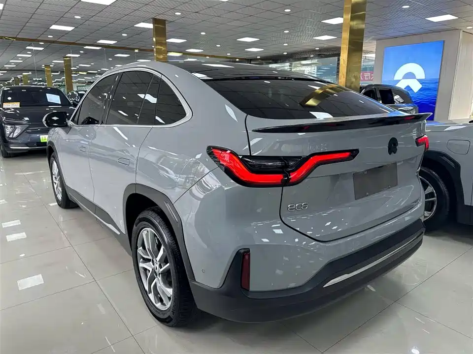 NIO ES6