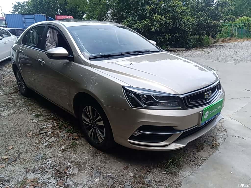 Geely Emgrand, 2019 4
