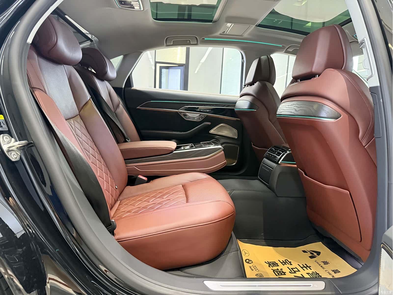 Audi A8L, 2021 10