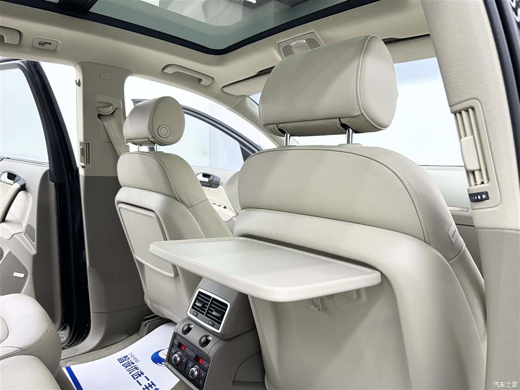 Audi Q7, 2013 10