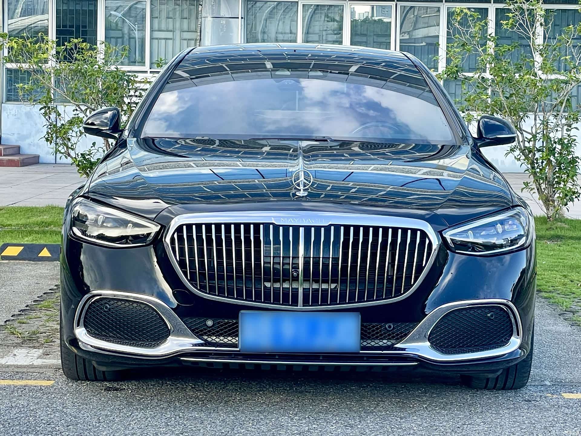 Maybach S-Class, 2021 1