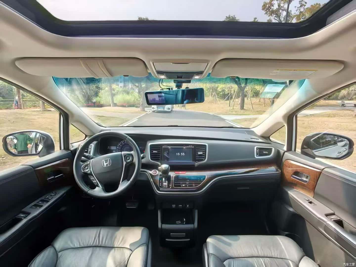 Honda Odyssey, 2016 все фото