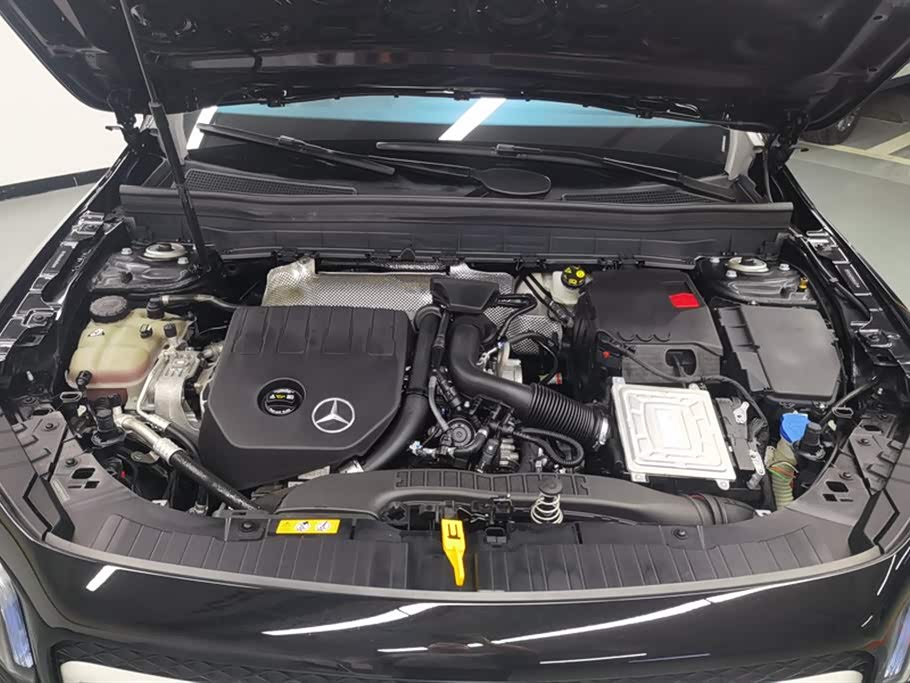 Mercedes-Benz GLB Mercedes-Benz GLB