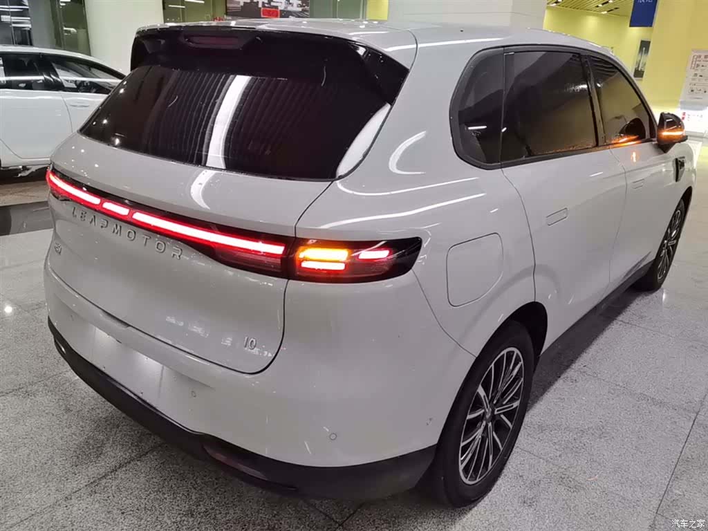 Leapmotor B10, 2025 7