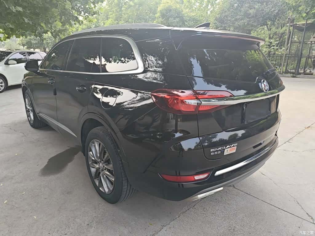 Buick Enclave, 2022 все фото