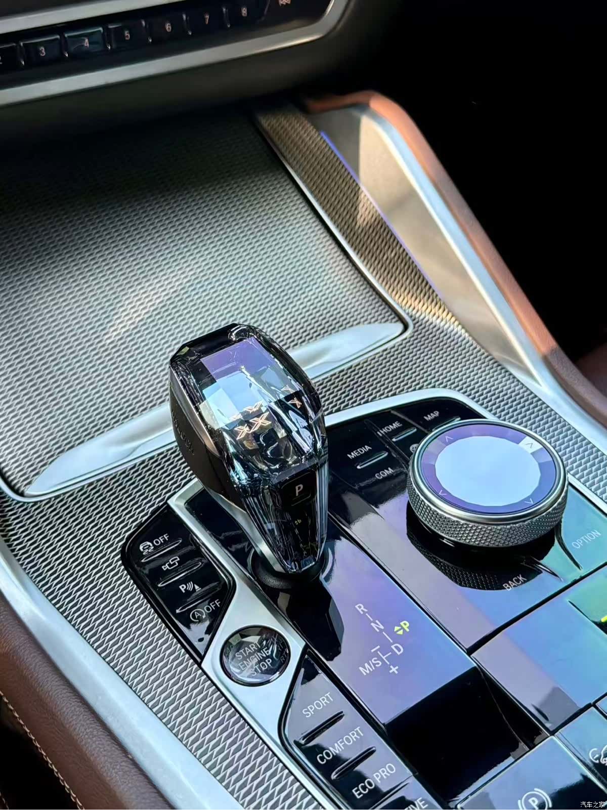 BMW X6, 2022 11