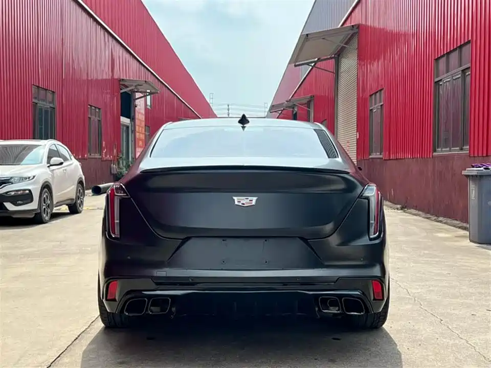 Cadillac CT4