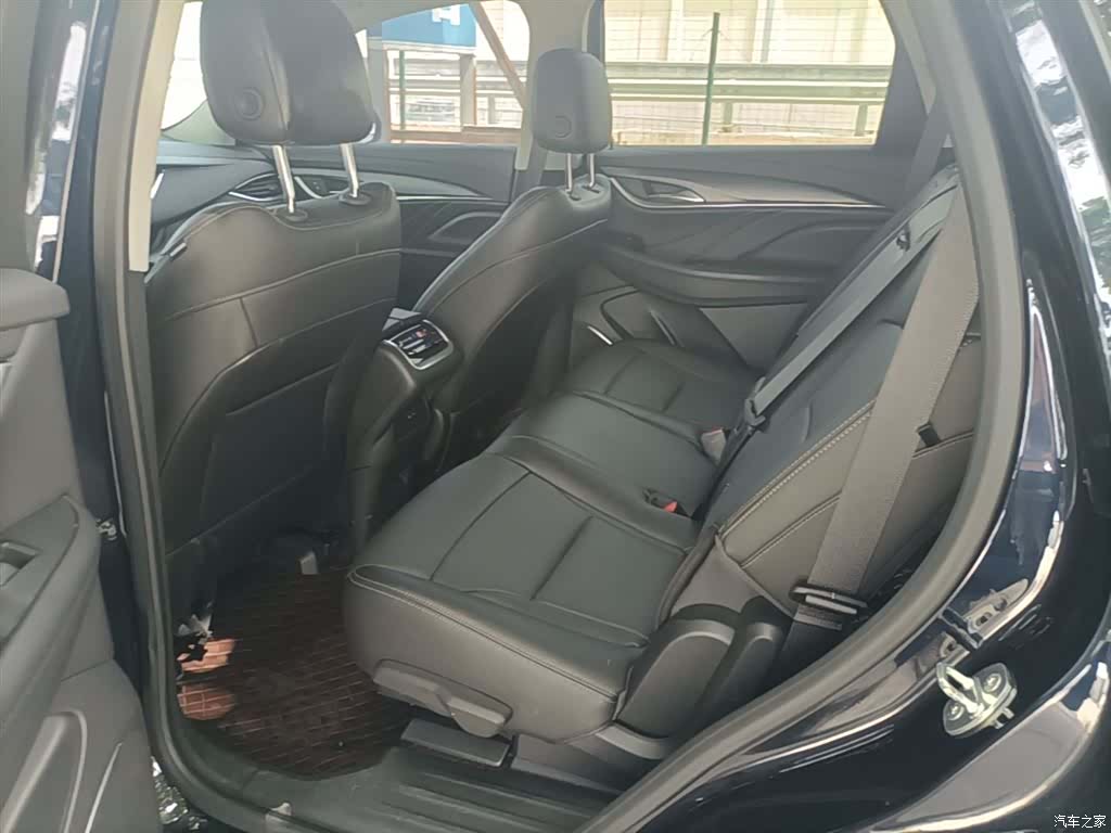 Buick Enclave, 2022 17