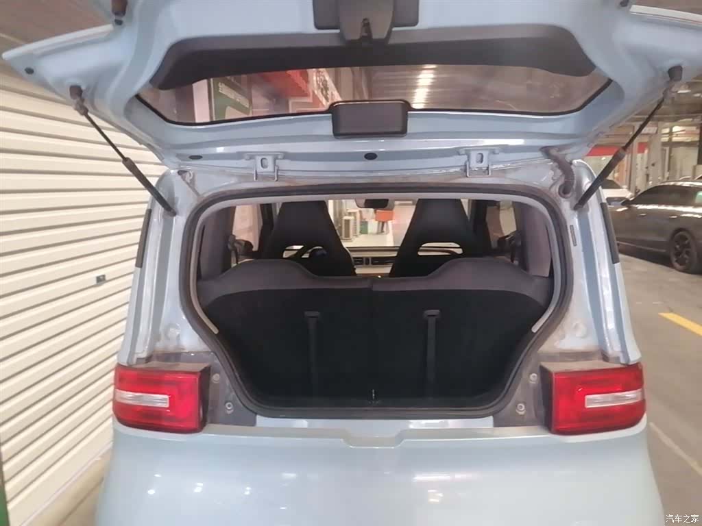 Wuling MINIEV, 2021 19