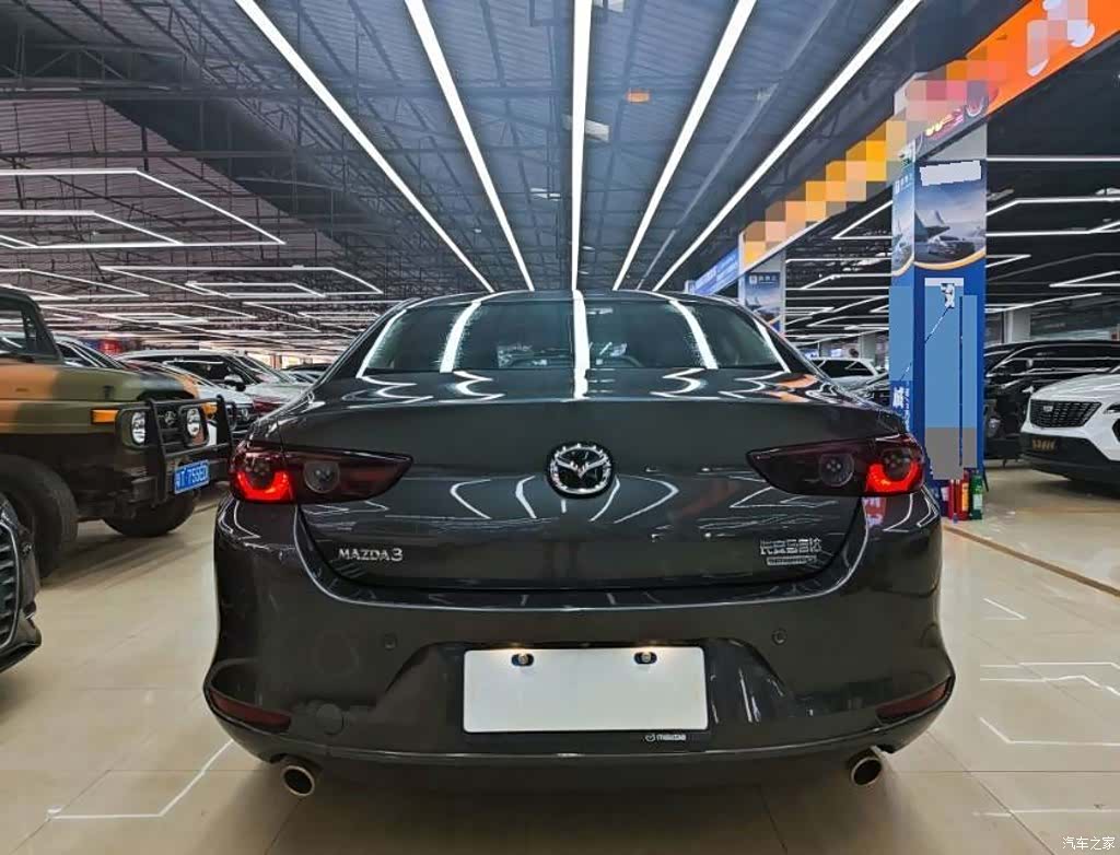 Mazda Mazda3, 2021 все фото