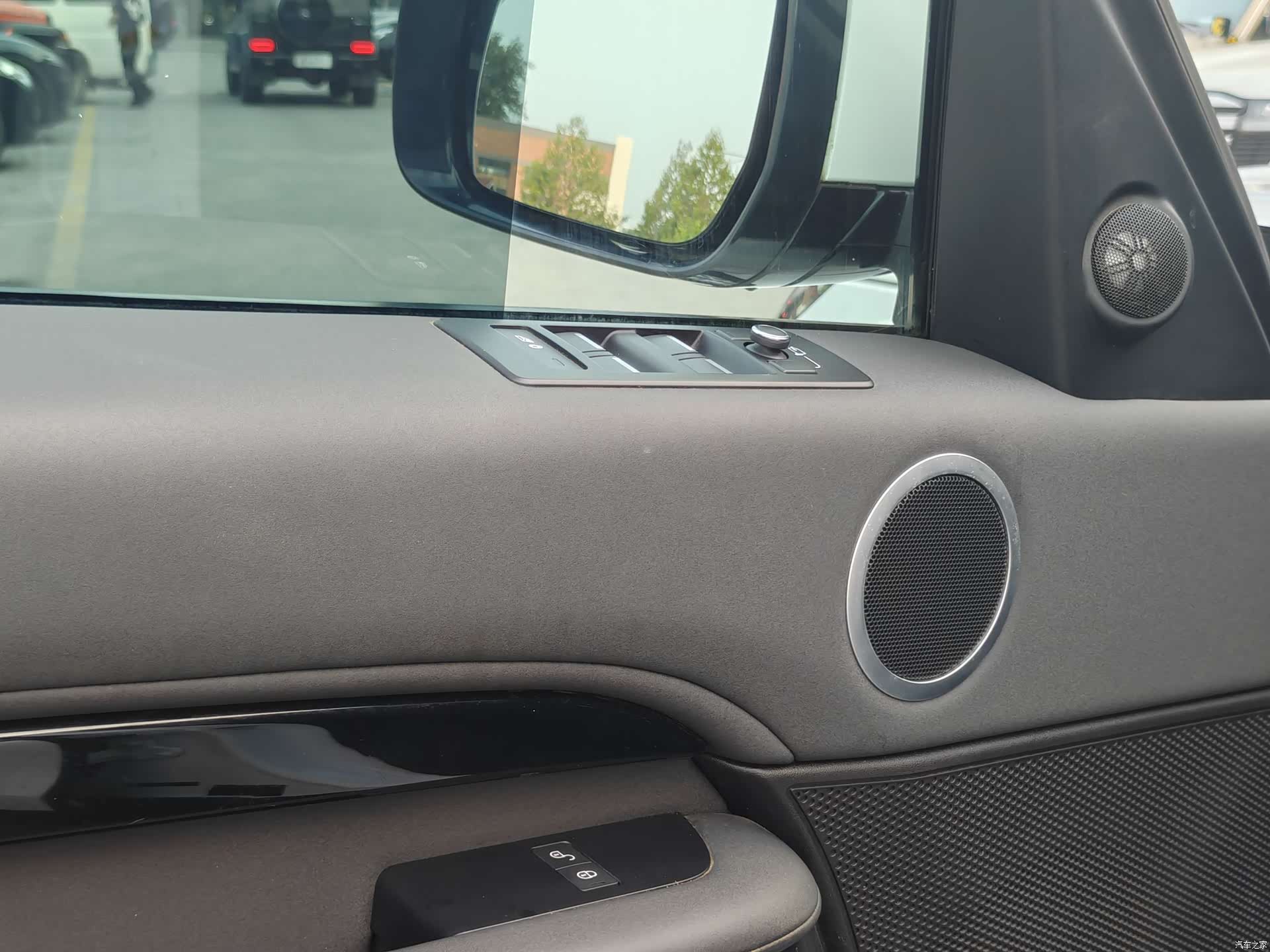 Land Rover Discovery, 2019 12