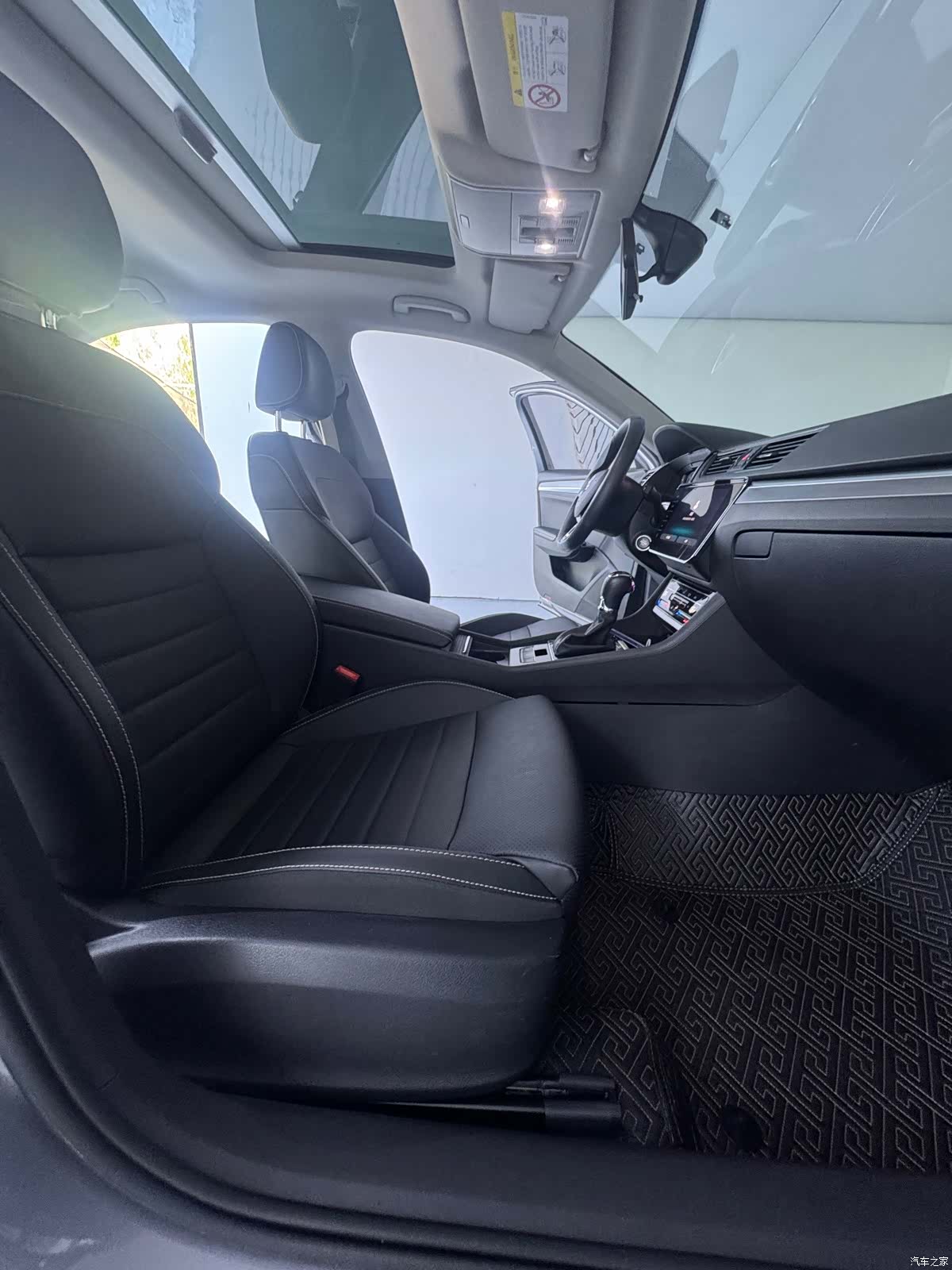 Skoda Superb, 2023 9