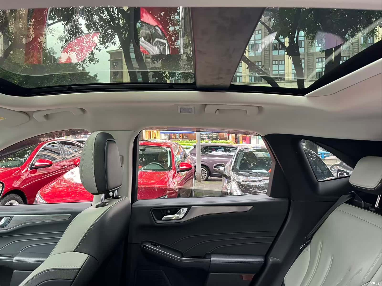 Ford Escape, 2021 12