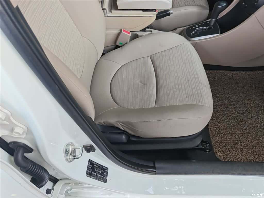 Hyundai GLS, 2016 25