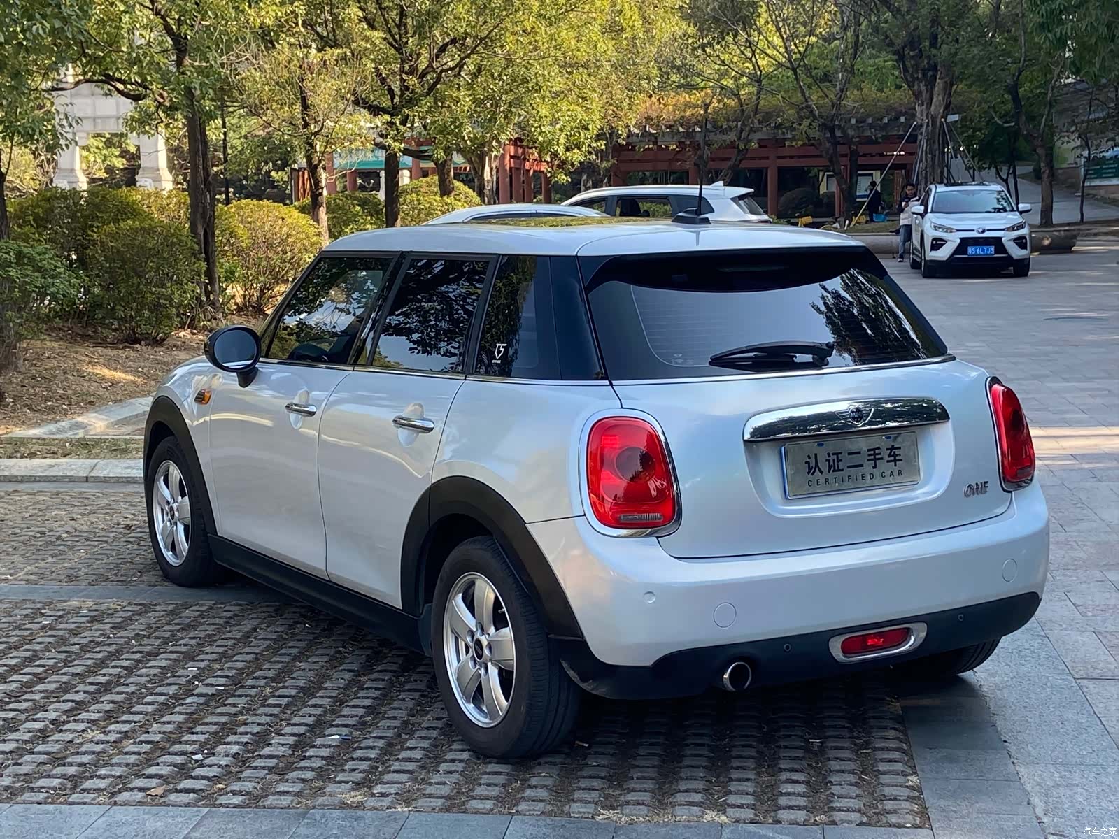 Mini ONE, 2016 14