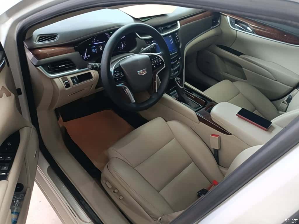 Cadillac XTS, 2017 16