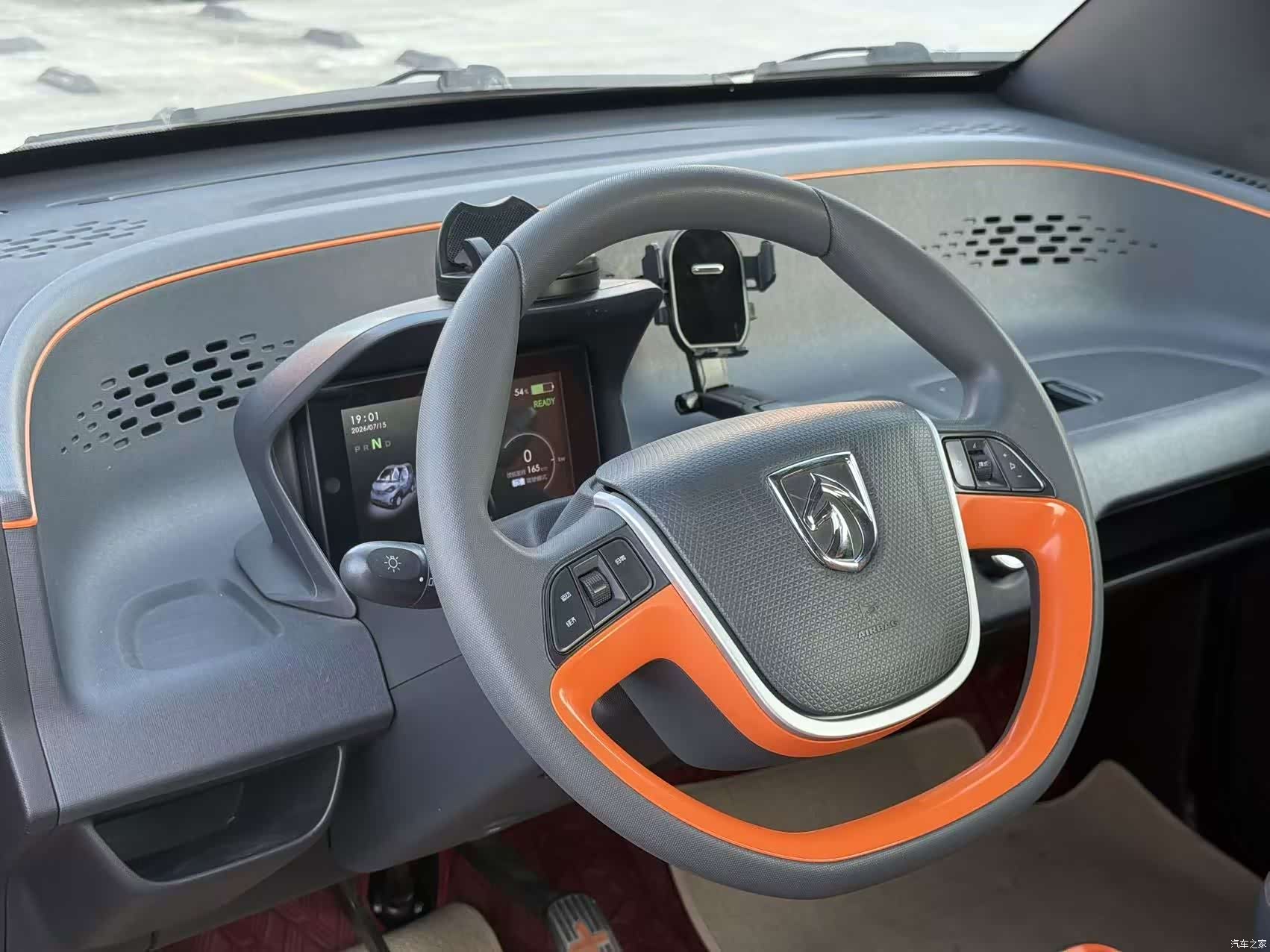 Wuling E100, 2020 все фото