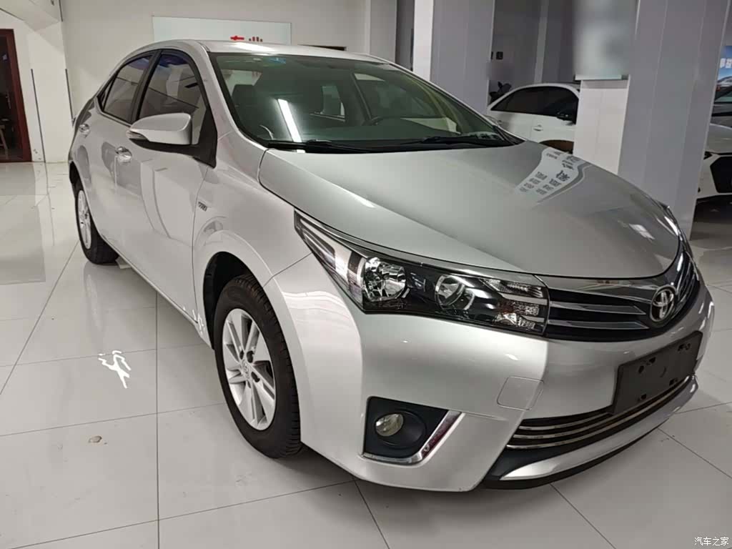 Toyota Corolla, 2015 4
