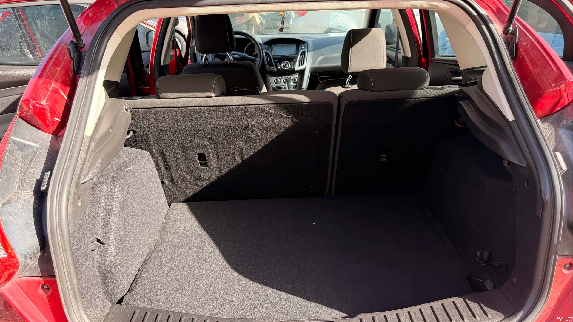 Ford Focus, 2013 16