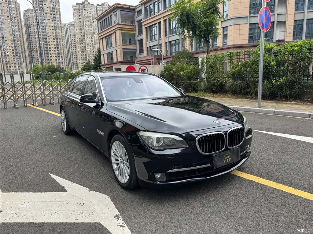 BMW 7 Series, 2011 8