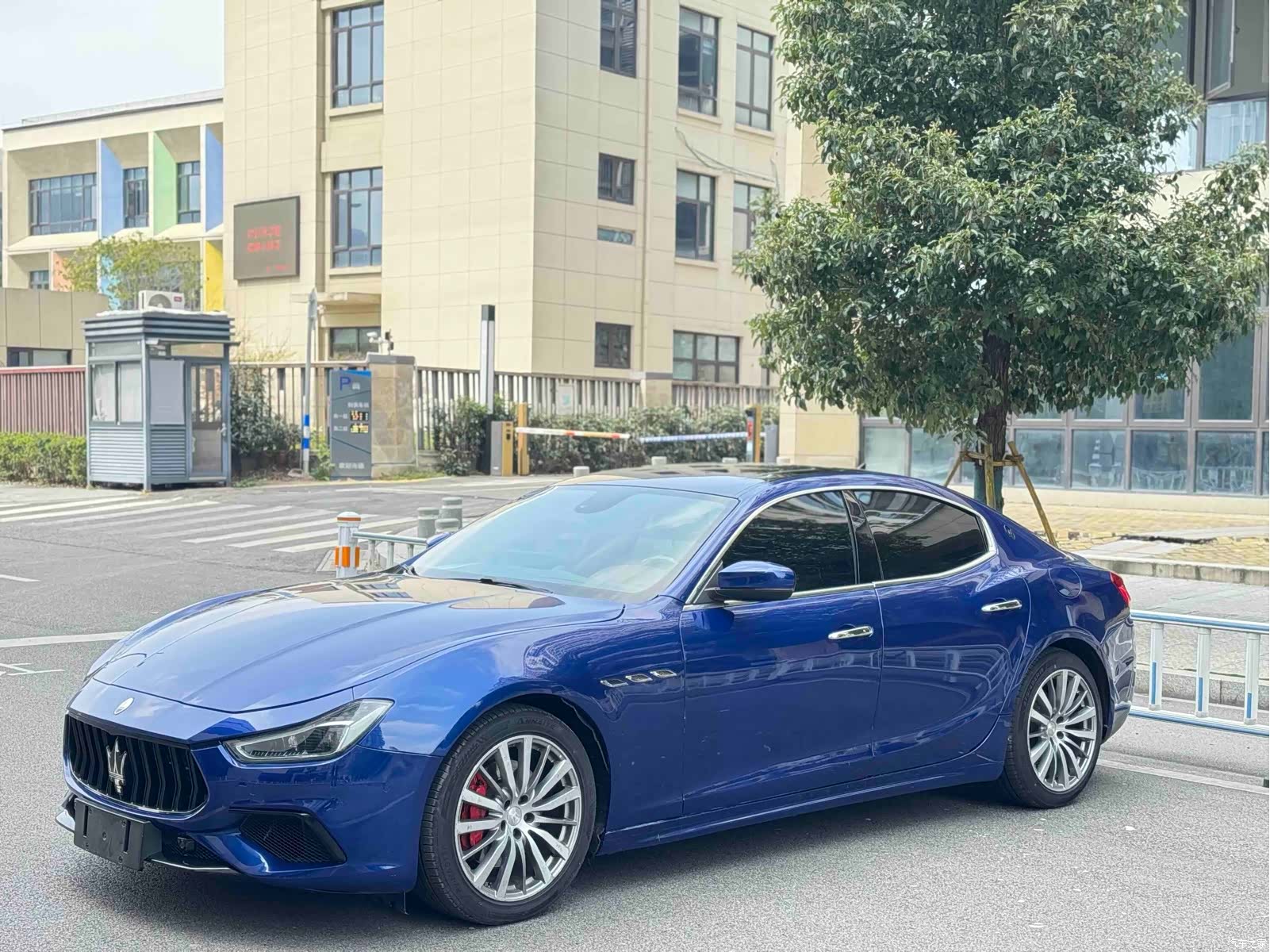 Maserati Ghibli, 2017 1