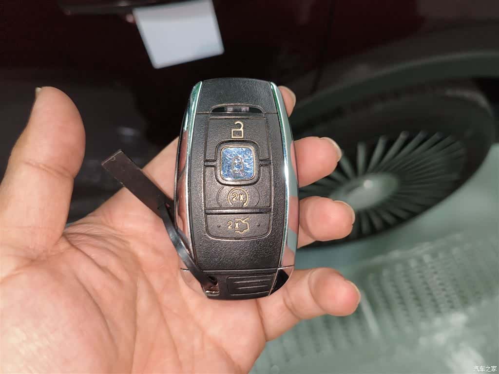 Lincoln MKC, 2018 14