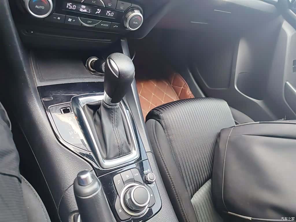 Mazda Mazda3, 2016 14