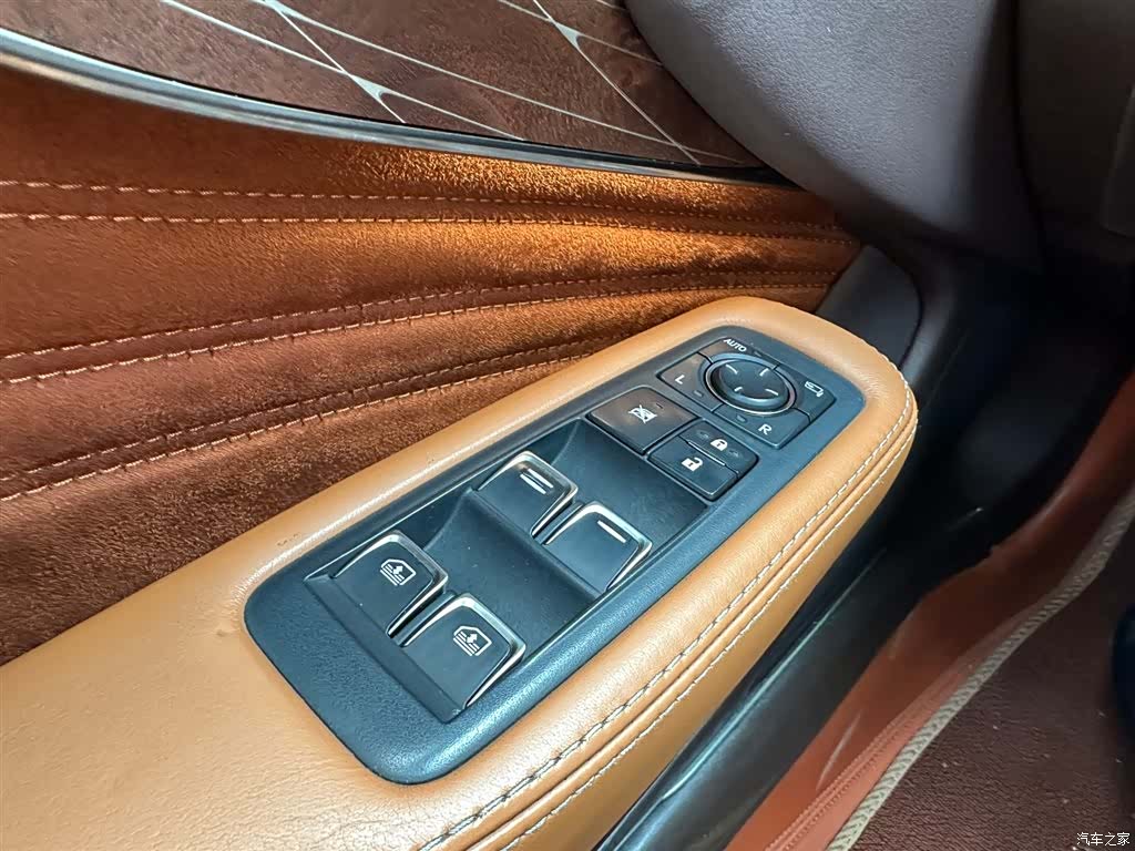 Lexus LS, 2018 16