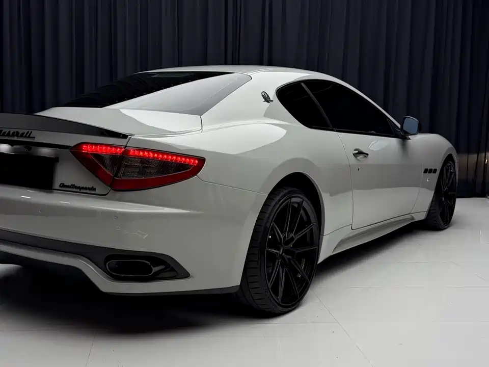 Maserati GranTurismo