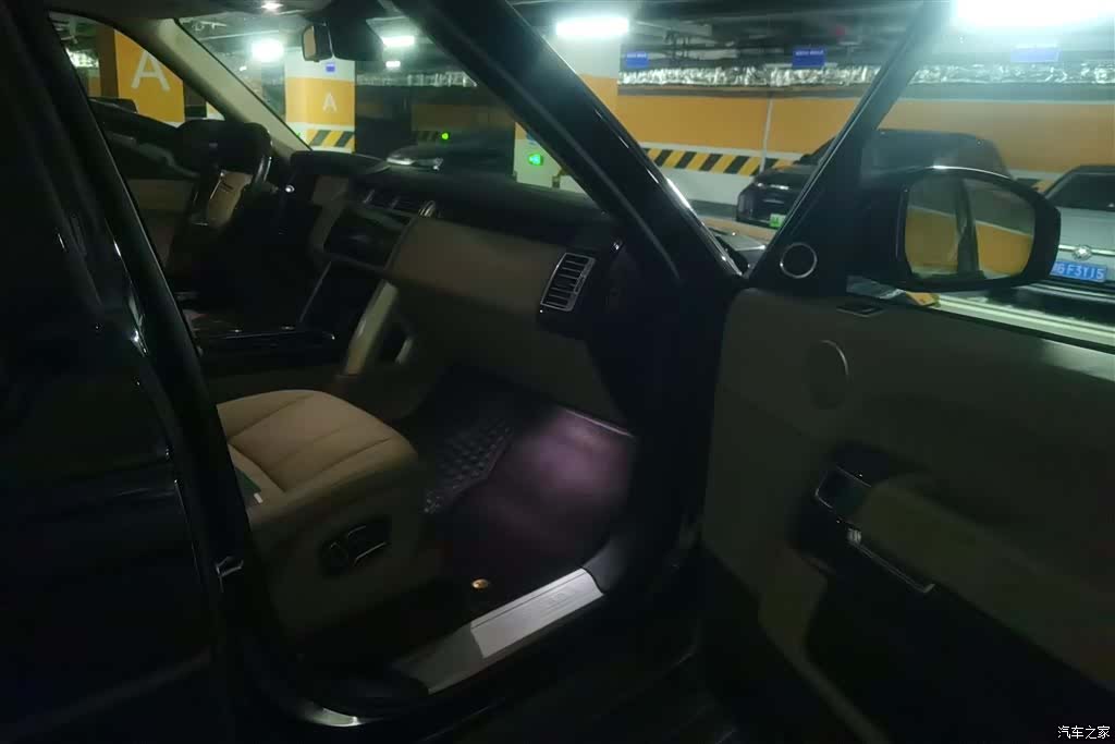 Land Rover Range Rover, 2015 8