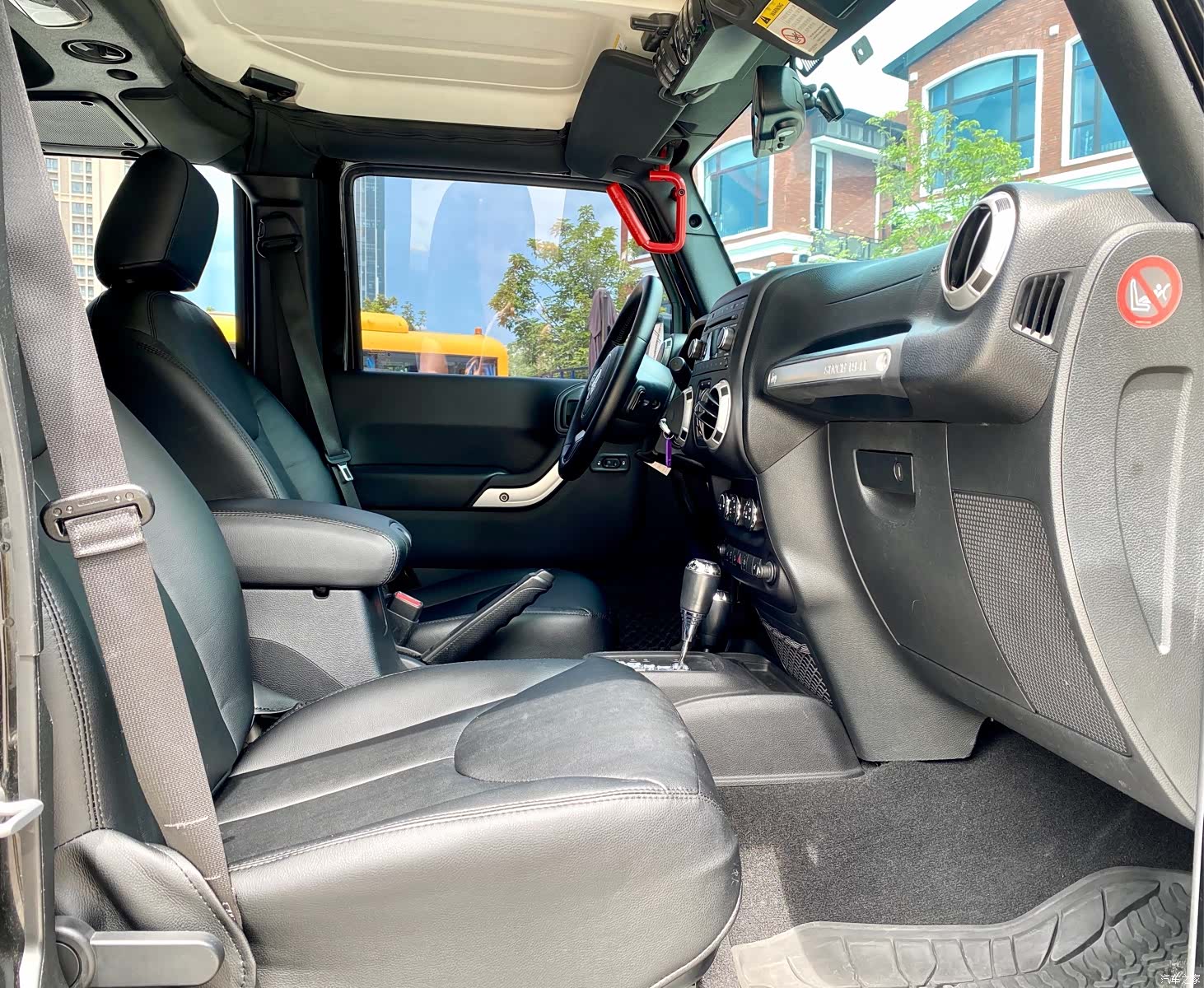 Jeep Wrangler, 2016 11