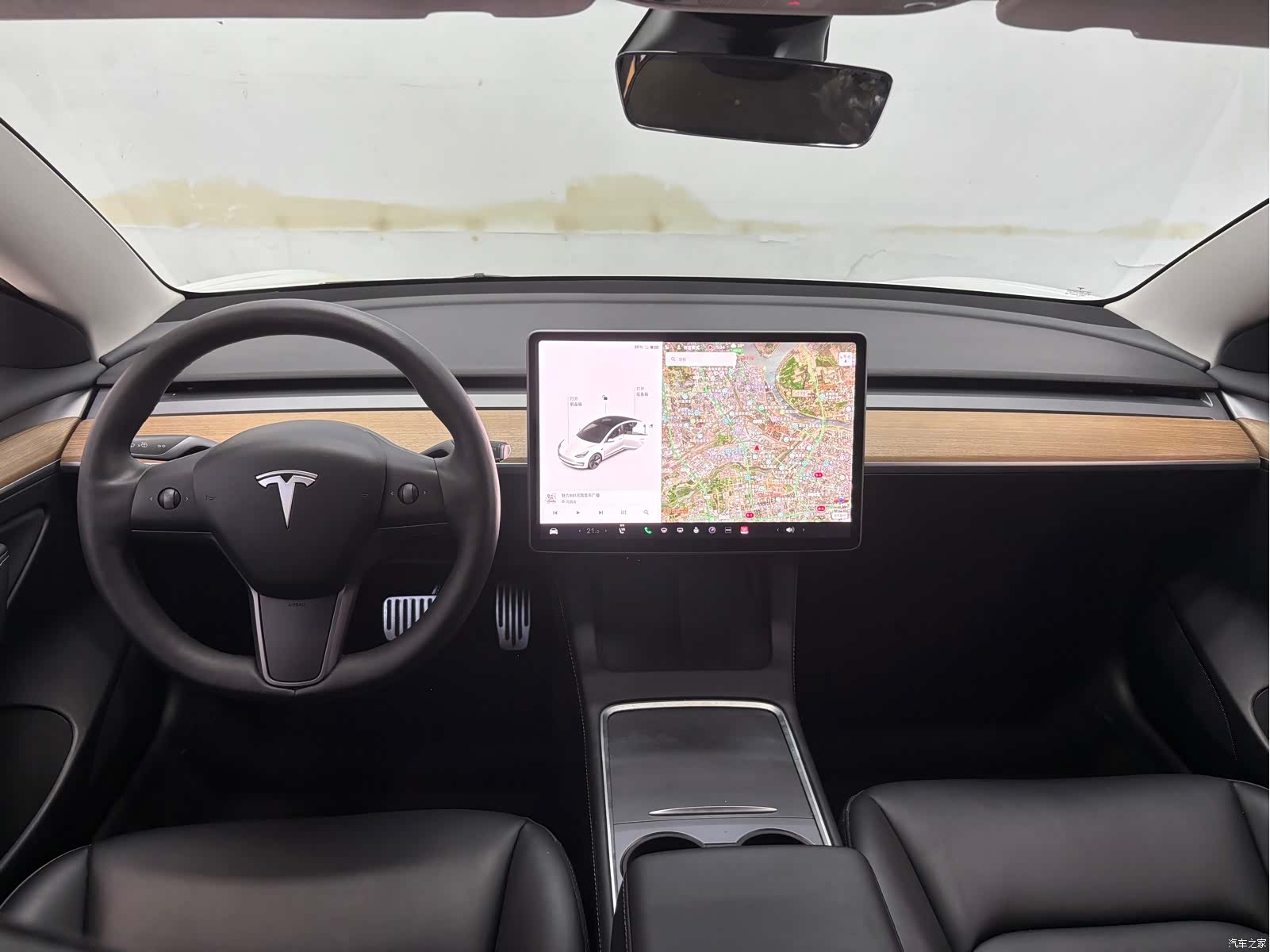 Tesla Model 3, 2021 11