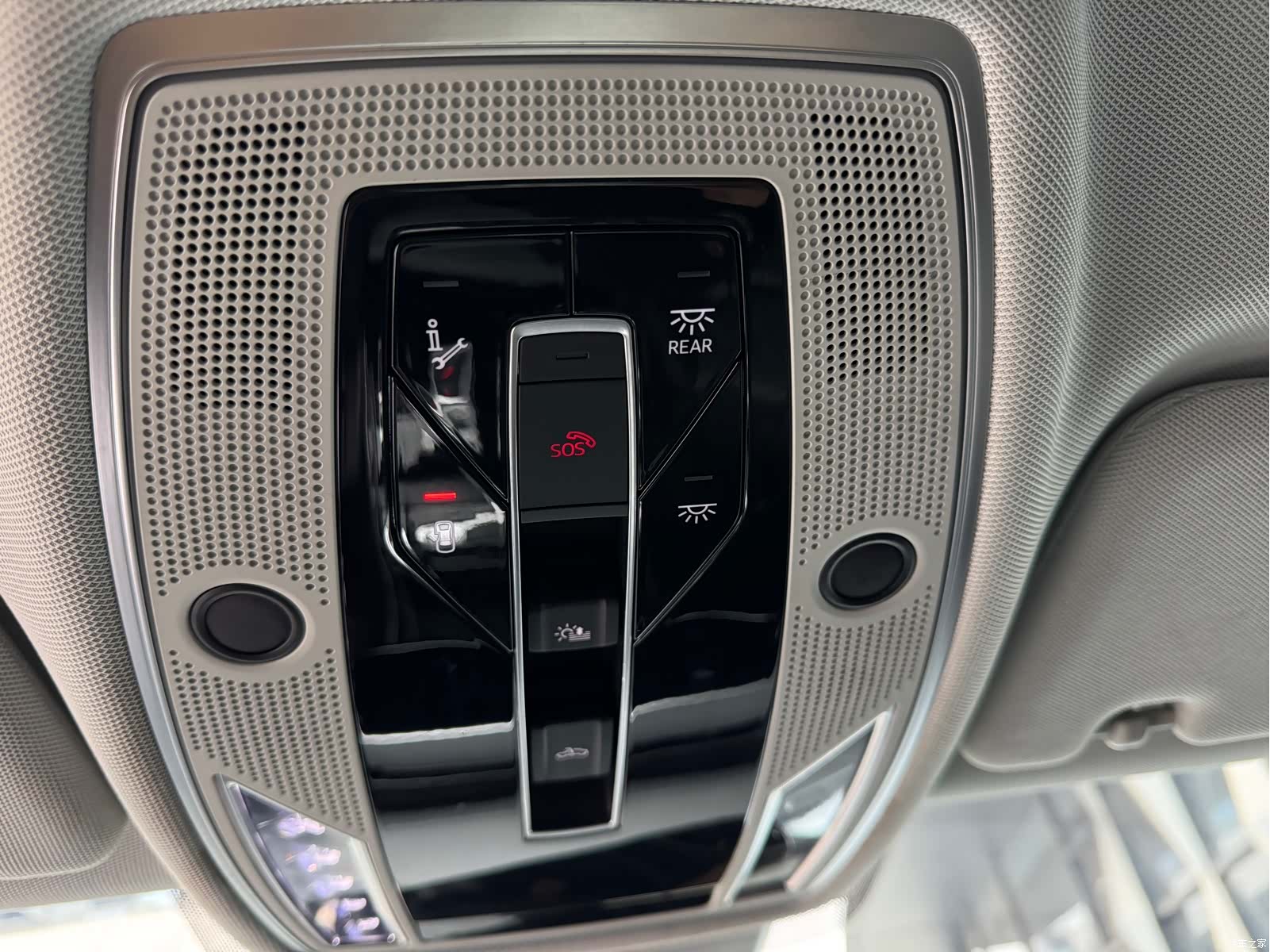 Audi A8L, 2019 14