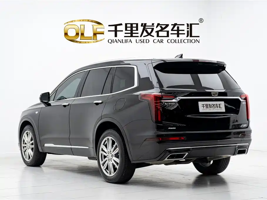 Cadillac XT6