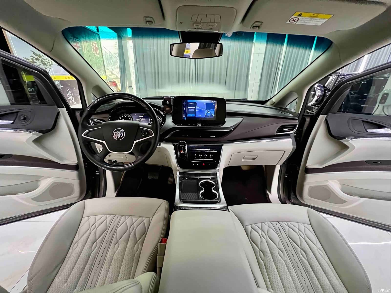 Buick GL8, 2024 8