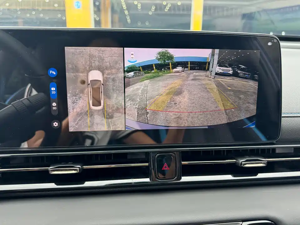 Trumpchi Shadow Leopard