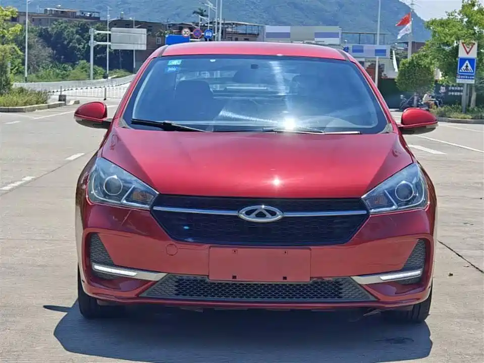 Chery Arrizo 5