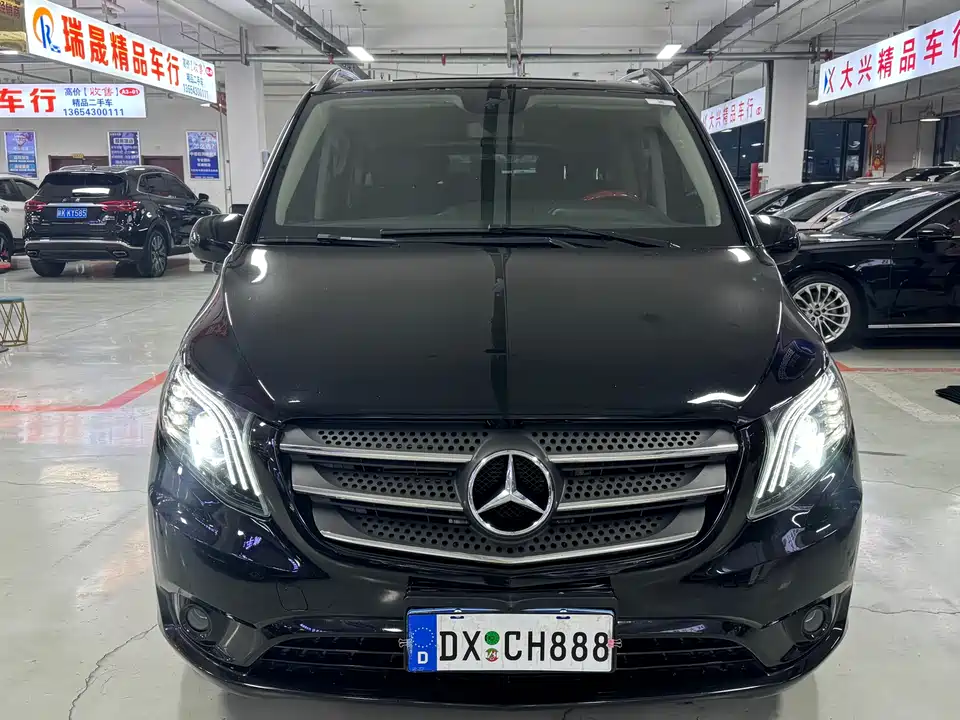 Mercedes-Benz Vito