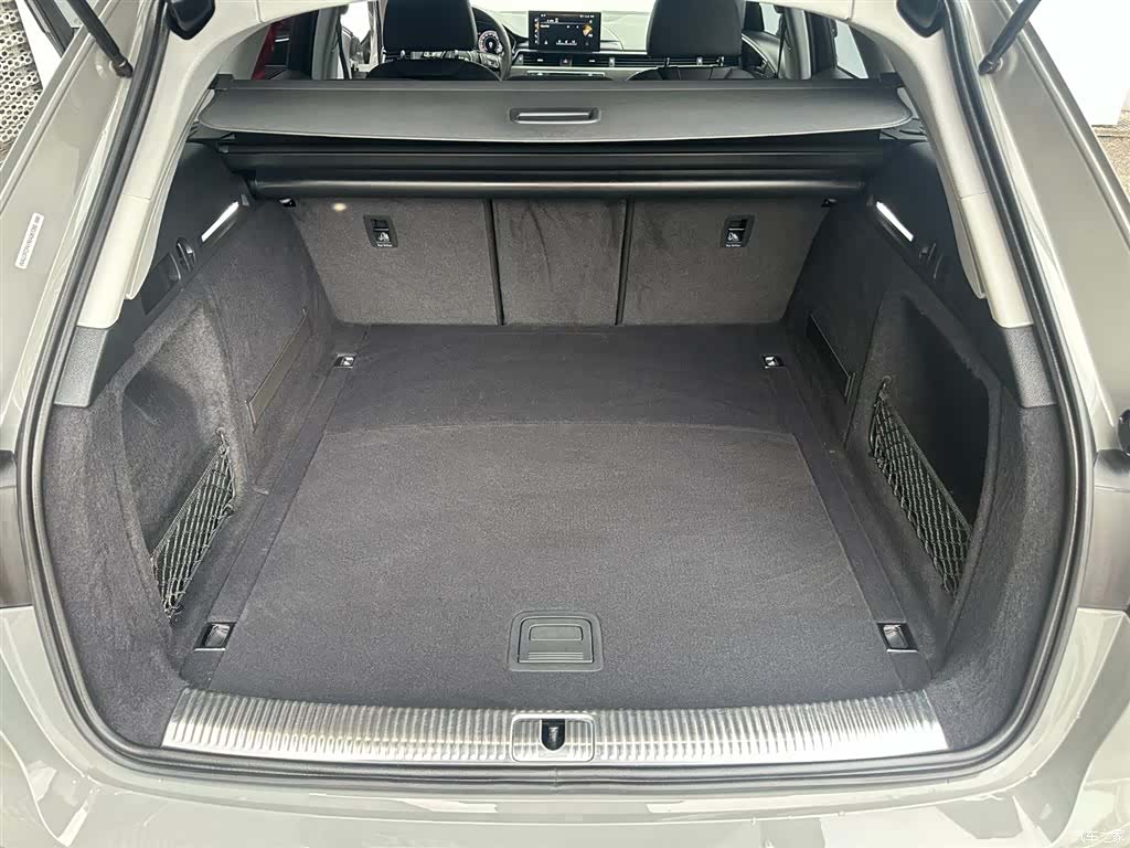 Audi A4, 2021 19