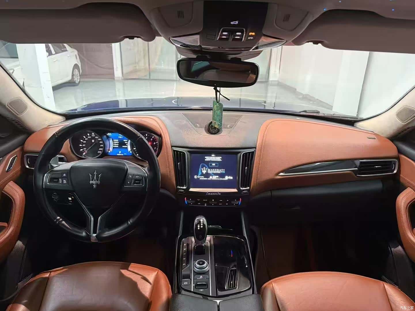 Maserati Levante, 2018 6