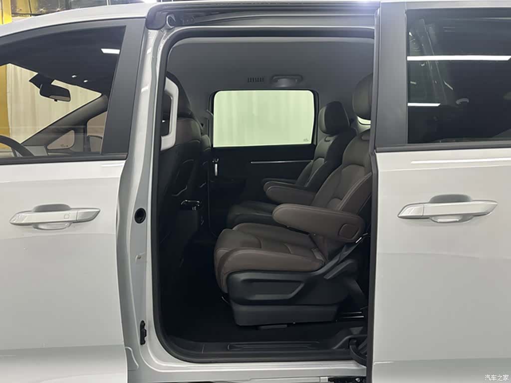 Wuling 730, 2025 14
