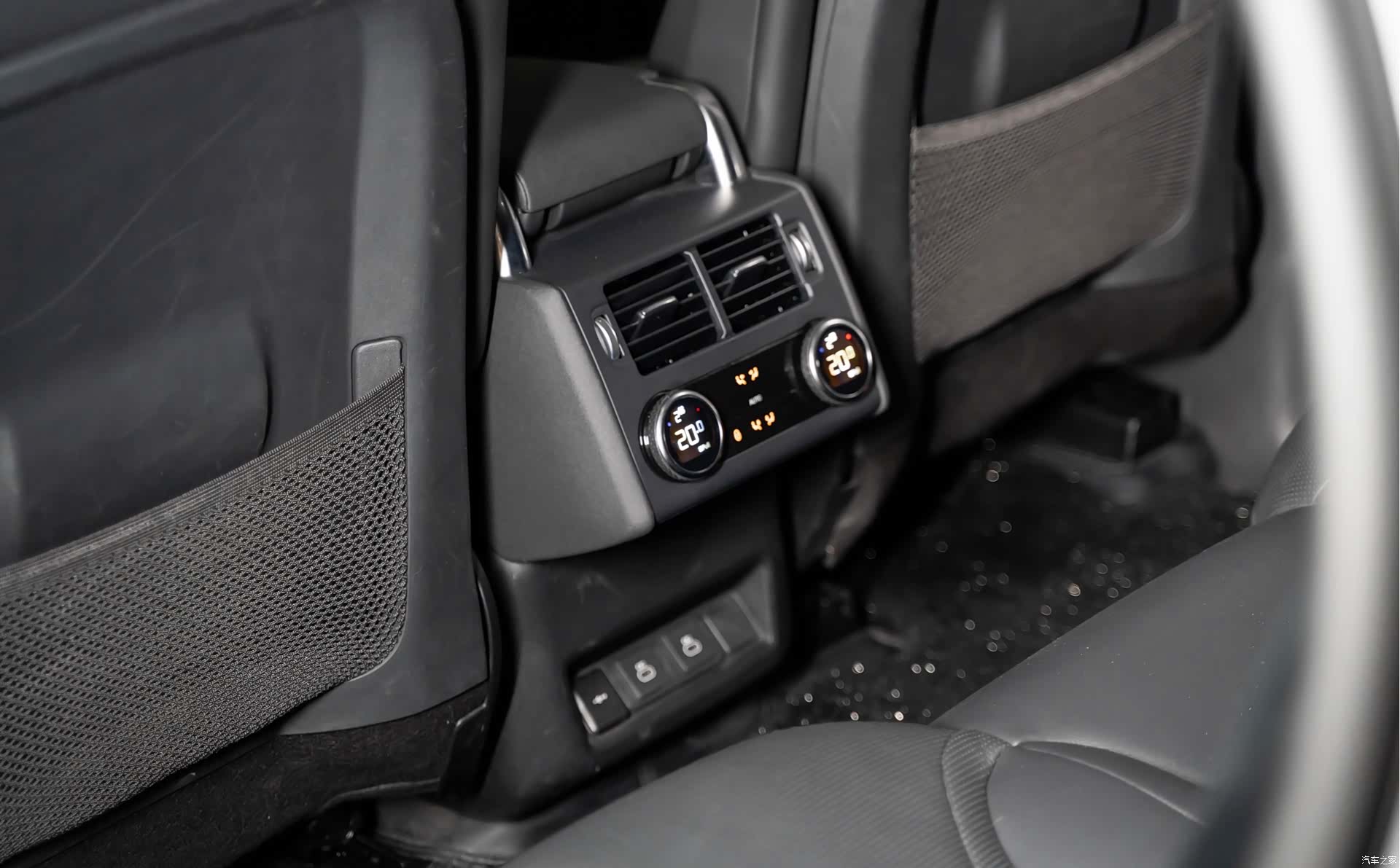 Land Rover Discovery, 2024 20