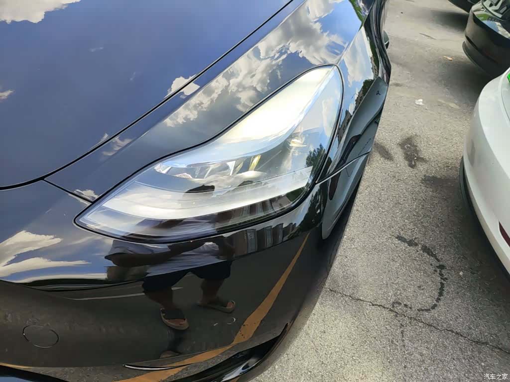 Tesla Model Y, 2022 24