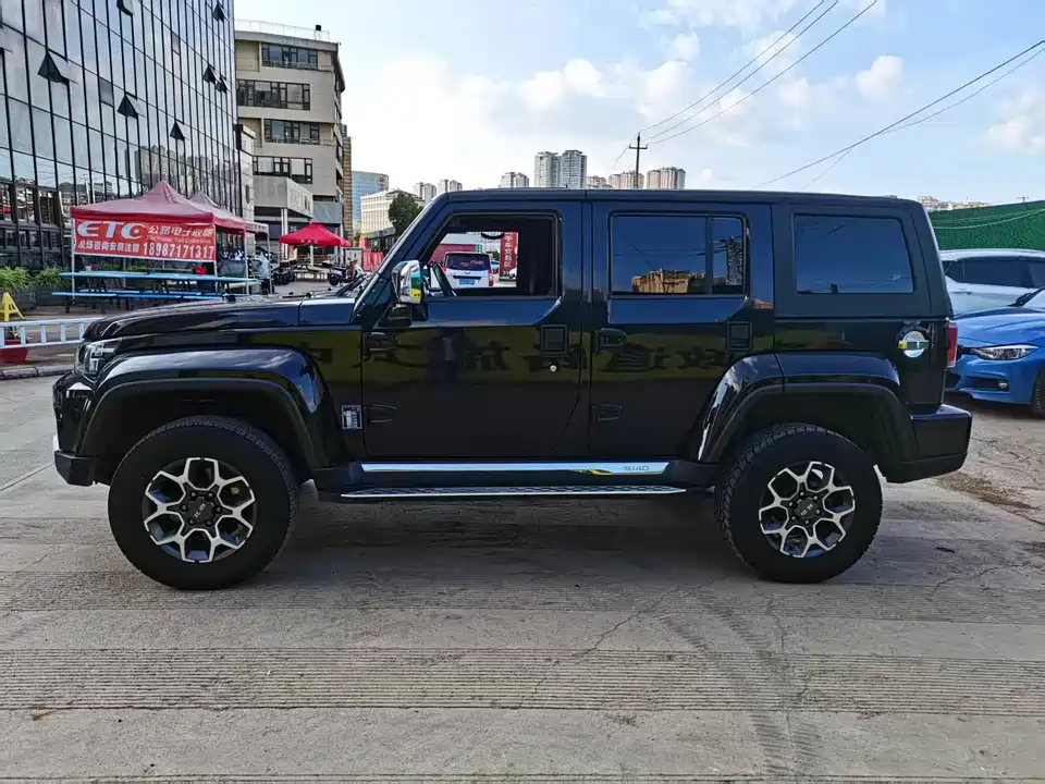 Beijing BJ40